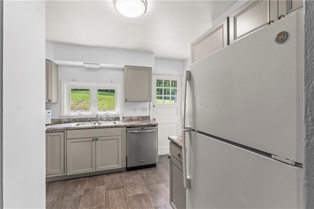 372 Chartiers Run Road Canonsburg, PA 15317 - Photo 20 of 30