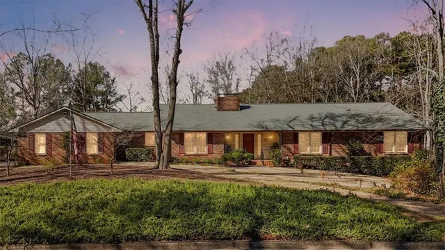 $625,000 | 111 Tanglewood Drive, Cartersville, GA 30120