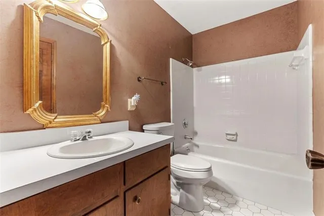 $625,000 | 111 Tanglewood Drive, Cartersville, GA 30120