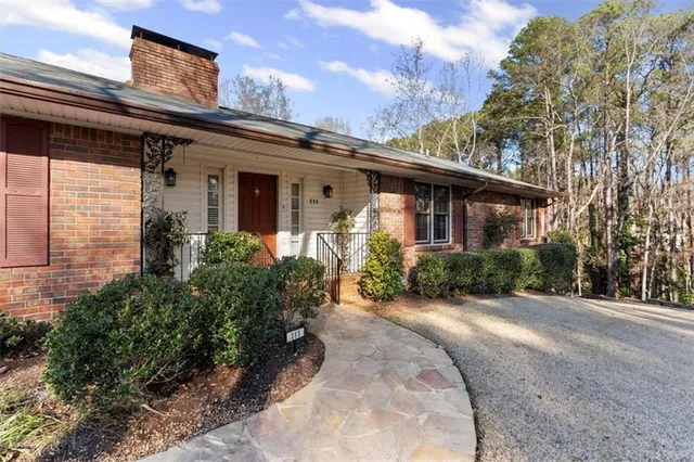 $625,000 | 111 Tanglewood Drive, Cartersville, GA 30120