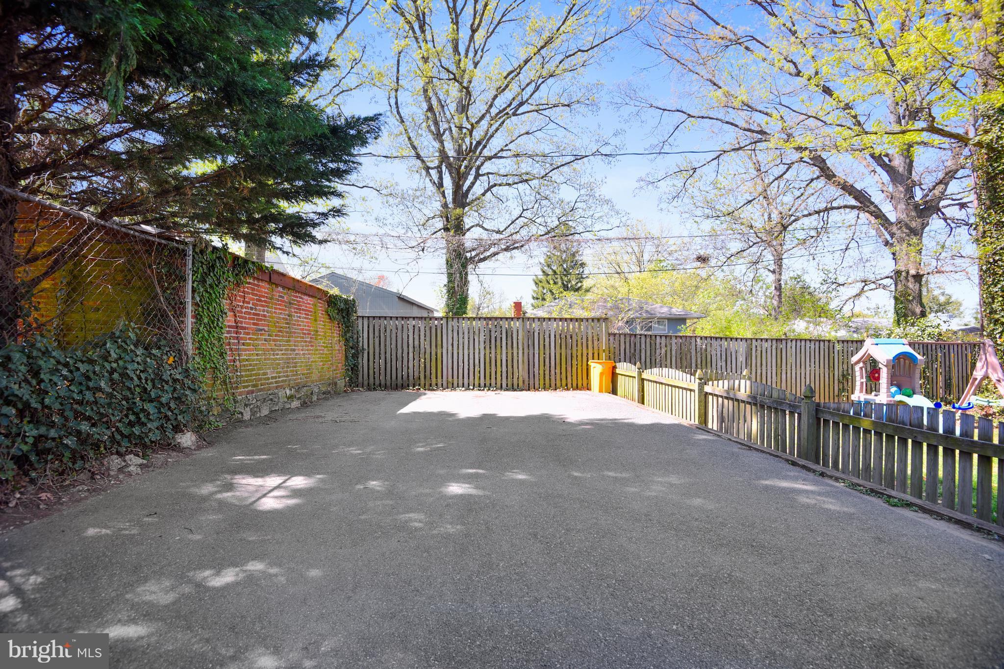 107 Charles Road Linthicum Heights, MD 21090 - Photo 25 of 30 Tons of parking!