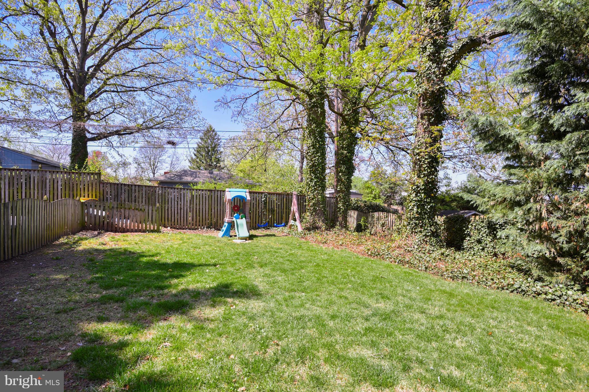 107 Charles Road Linthicum Heights, MD 21090 - Photo 26 of 30 Lovely fenced backyard