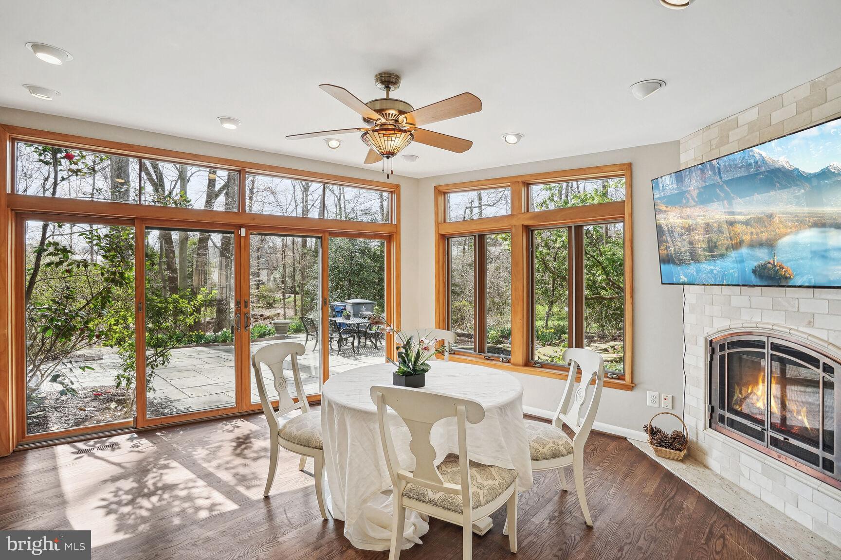 1717 Briar Ridge Road McLean, VA 22101 - Photo 12 of 27