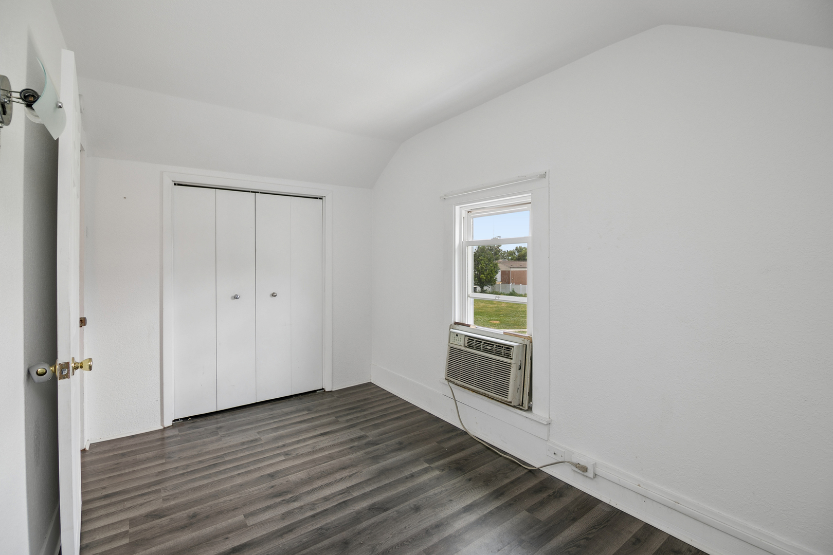 288 South Walnut Street Chebanse, IL 60922 - Photo 11 of 14