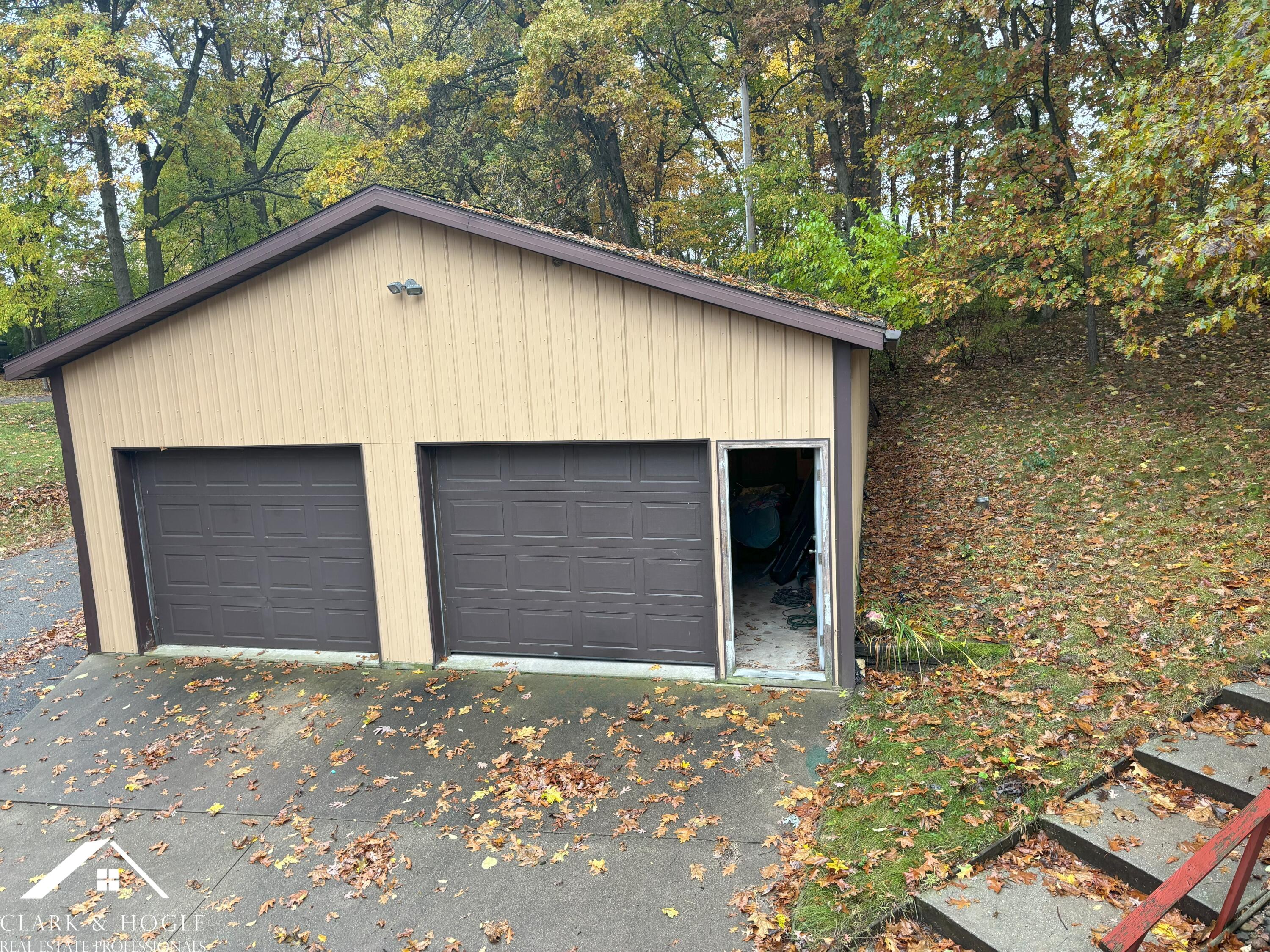 5990 Belding Road Belding, MI 48809 - Photo 5 of 28 barn_marked