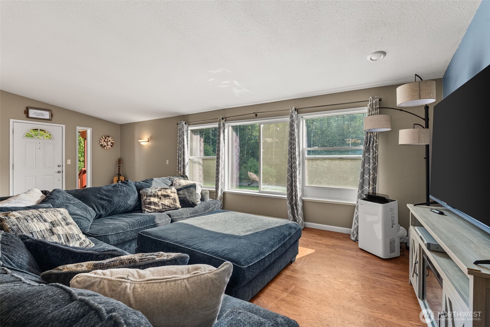 385 Mill Creek Road Raymond, WA 98577 - Photo 8 of 40 Gallery Image 8