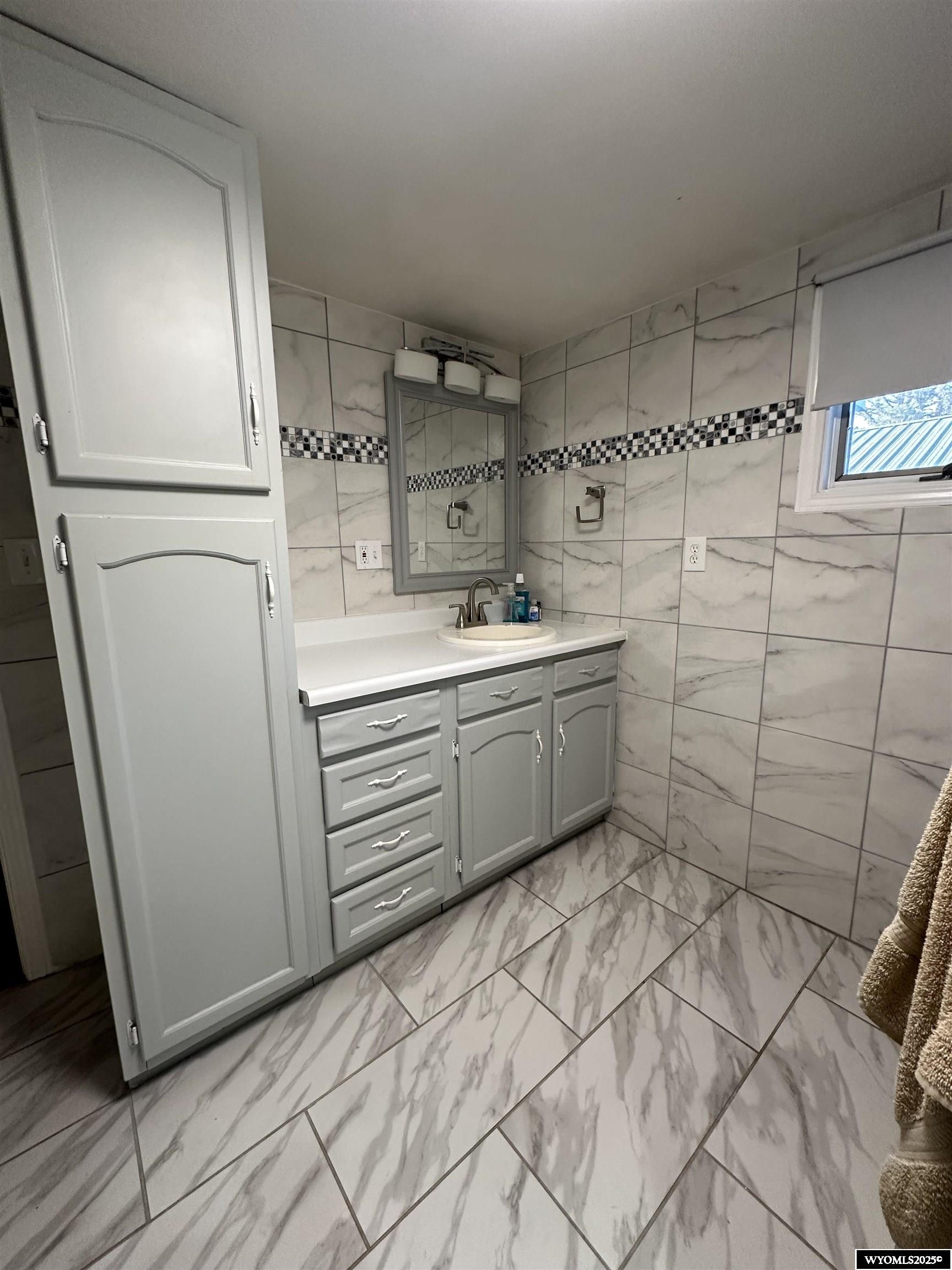 400 North 7th Street Sinclair, WY 82334 - Photo 8 of 17