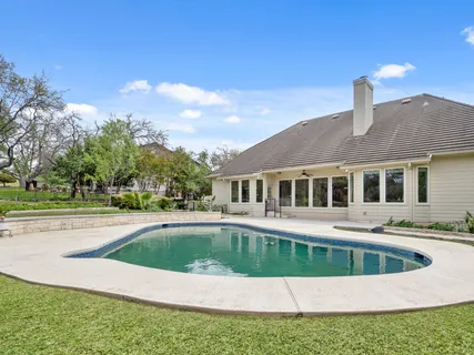 $925,500 | 1710 Lakeway Boulevard, Lakeway, TX 78734