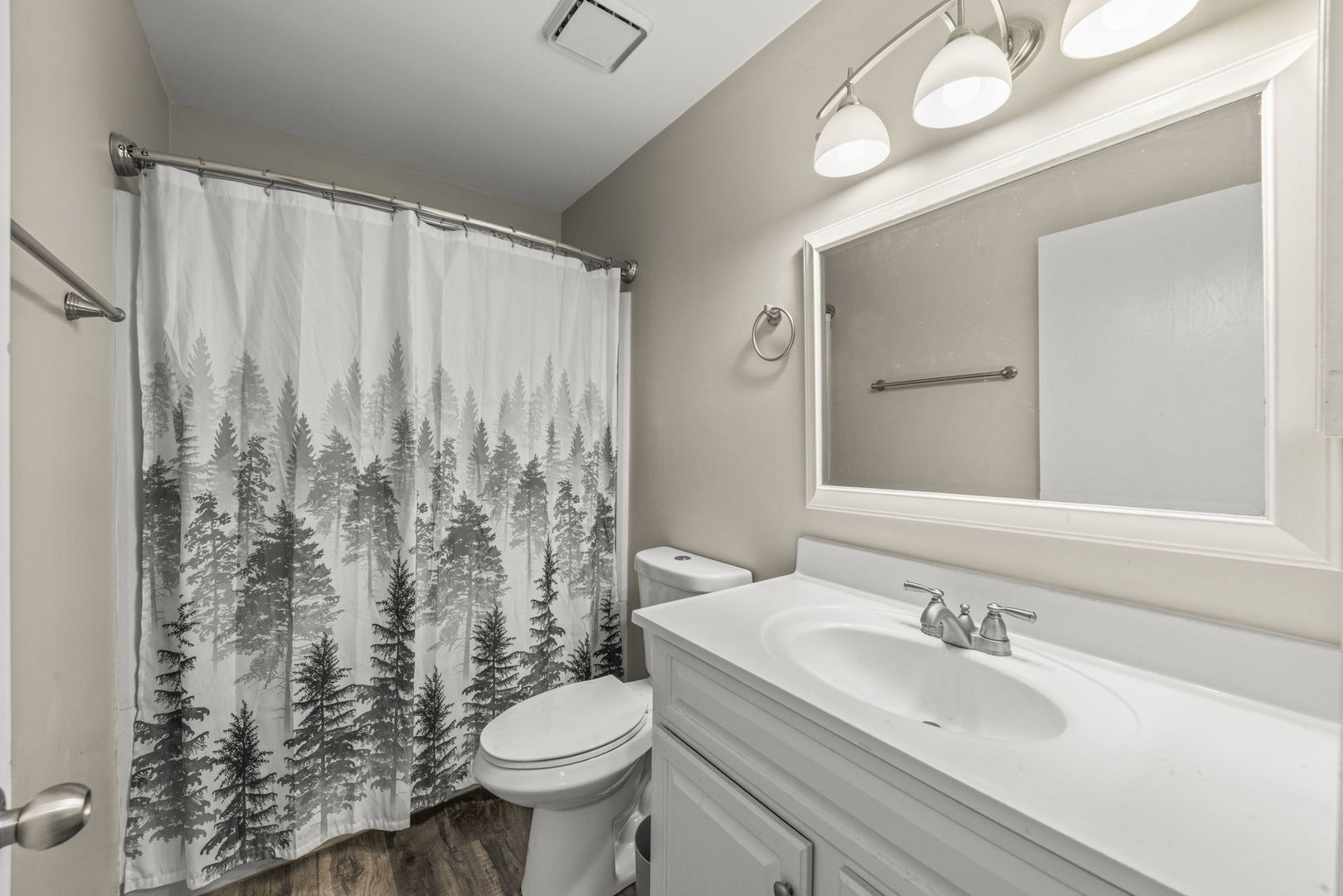 227 Raintree Court Aurora, IL 60504 - Photo 12 of 20 Gallery Image 12