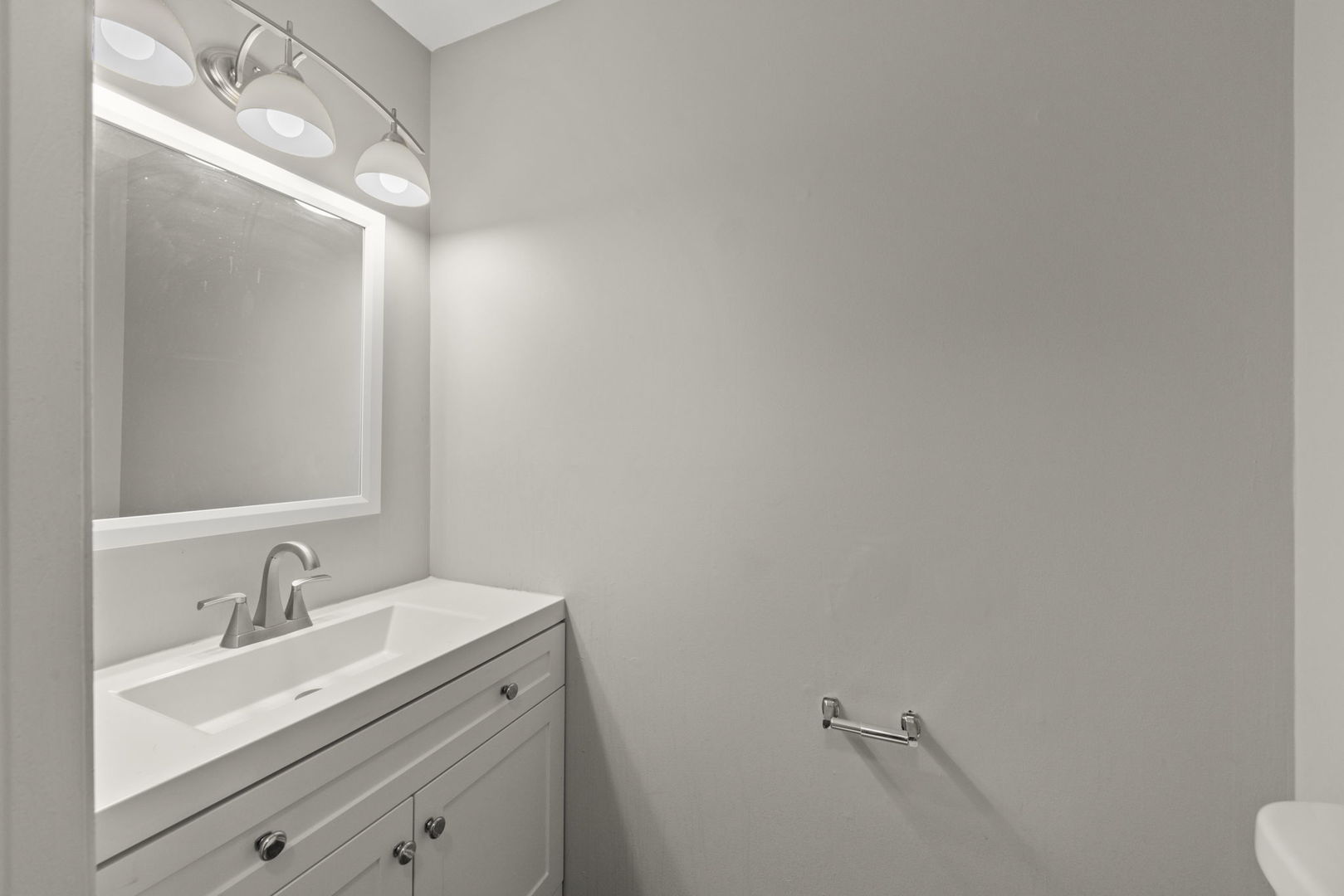 227 Raintree Court Aurora, IL 60504 - Photo 7 of 20 Gallery Image 7