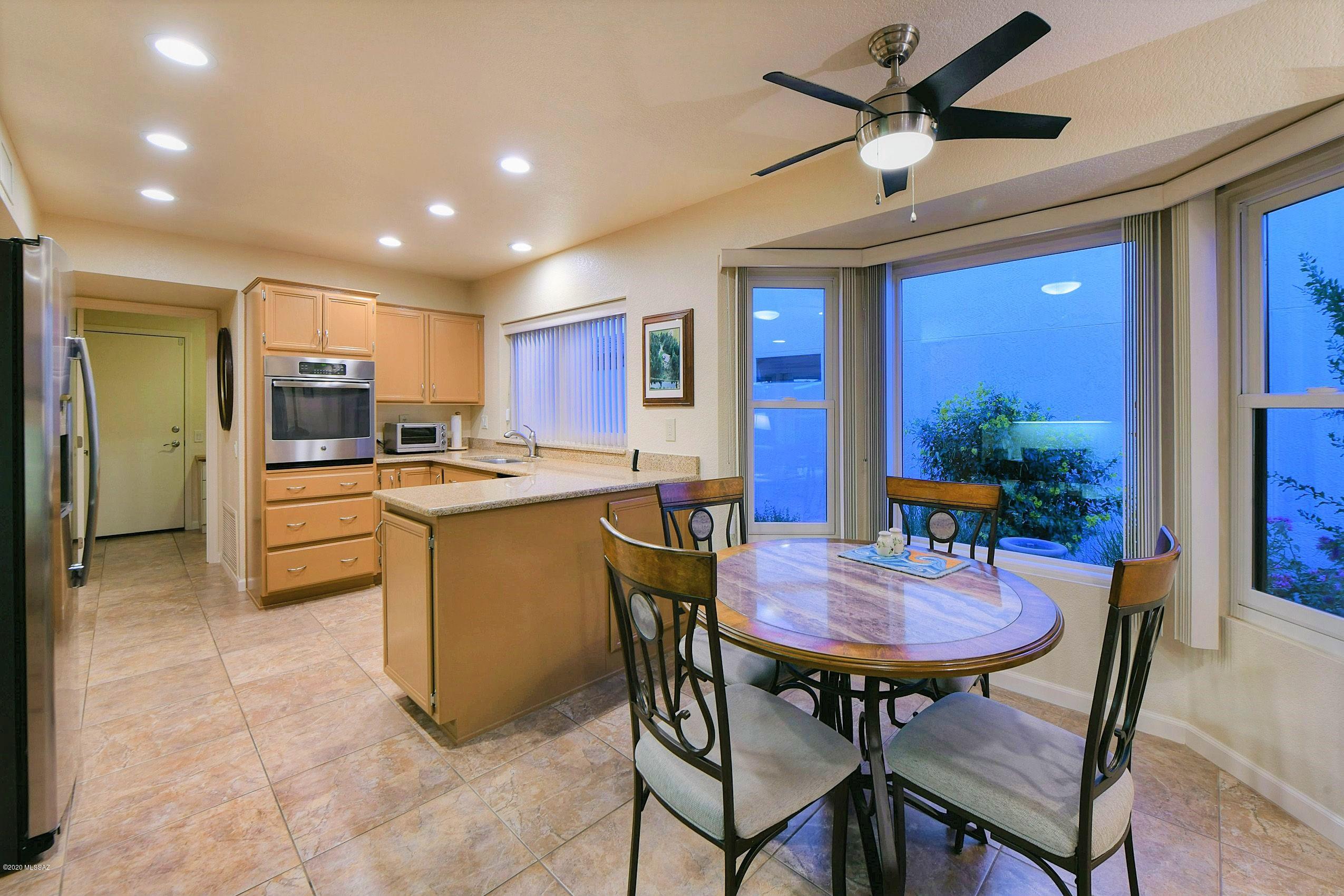 14283 North Copperstone Drive Oro Valley, AZ 85755 - Photo 9 of 42