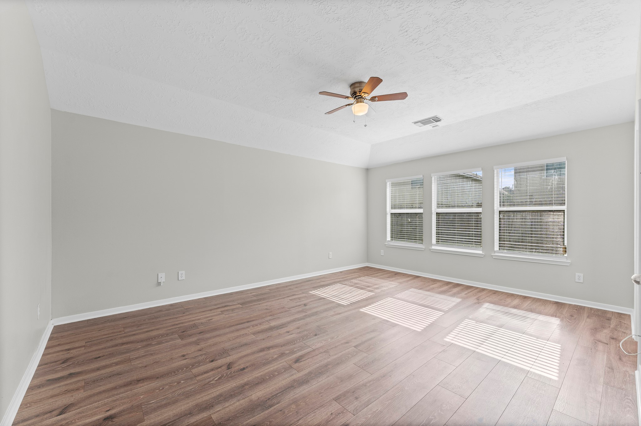 21218 Rezanof Road Humble, TX 77338 - Photo 9 of 19
