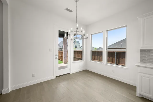 $516,590 | 1536 Euclid Alley, Corinth, TX 76208