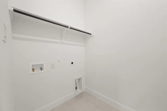 $516,590 | 1536 Euclid Alley, Corinth, TX 76208