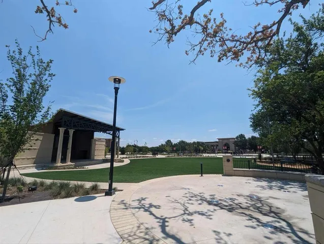 $516,590 | 1536 Euclid Alley, Corinth, TX 76208