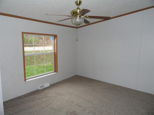 4942 Southwest Washington School Road Campbellsburg, IN 47108 - Photo 5 of 10 Gallery Image 5