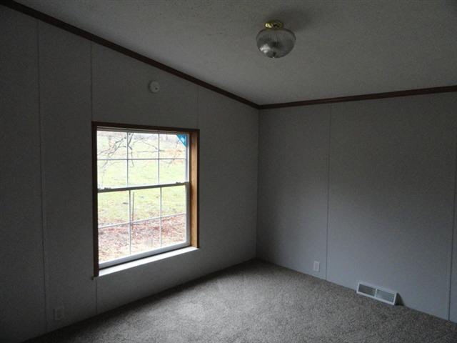 4942 Southwest Washington School Road Campbellsburg, IN 47108 - Photo 10 of 10 Gallery Image 10