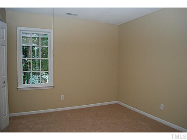 4704 Thurmount Place Raleigh, NC 27604 - Photo 19 of 25 Gallery Image 19