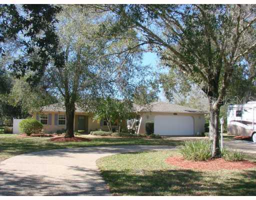 2226 Shadow Oaks Road Sarasota, FL 34240 - Photo 1 of 1 Exterior Front