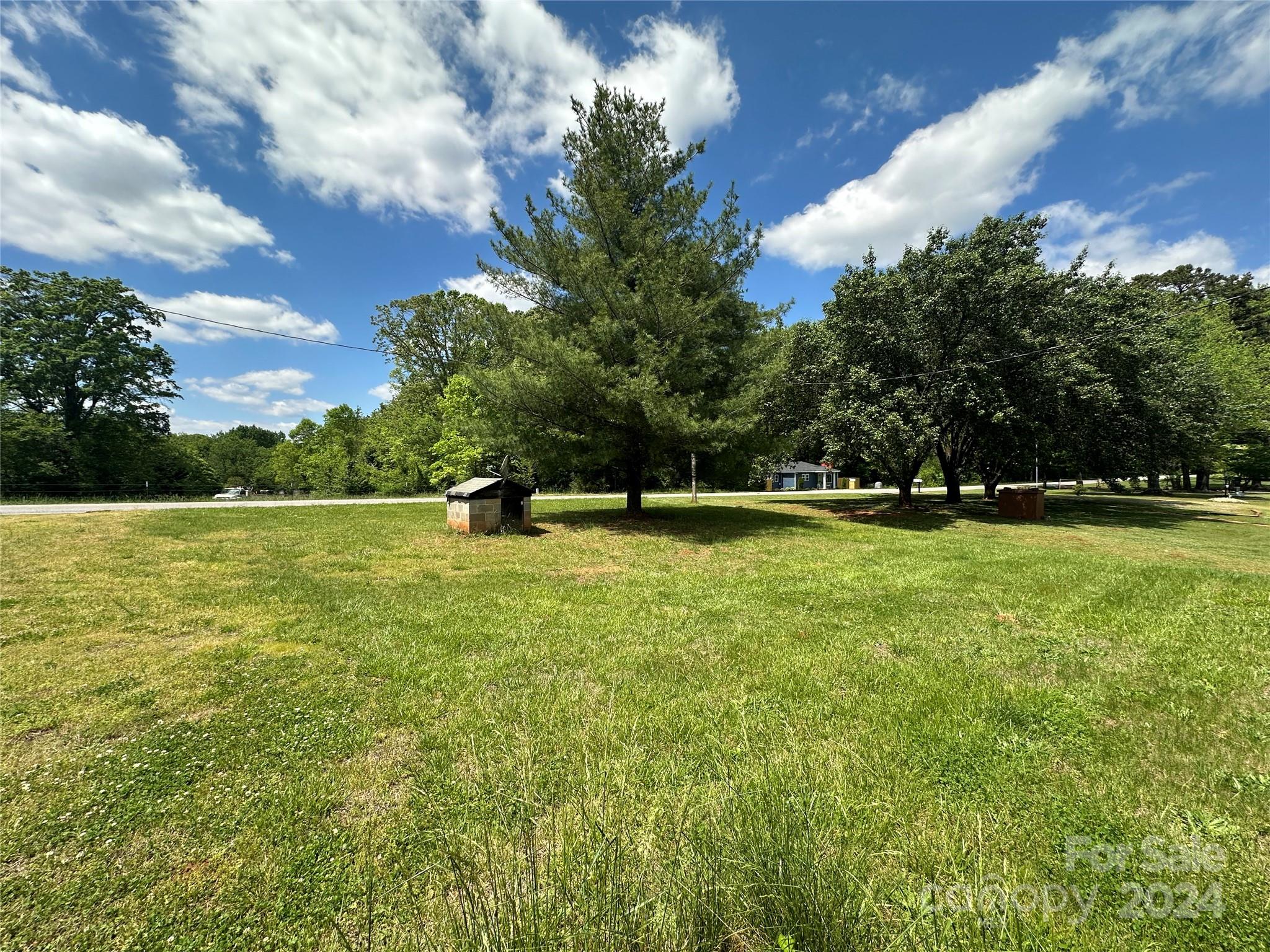1769 Shearers Road Davidson, NC 28036 - Photo 12 of 23 Gallery Image 12