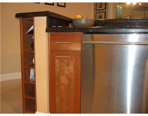 22295 Misty Woods Way, Unit 62B Boca Raton, FL 33428 - Photo 7 of 25 a close view of cabinet
