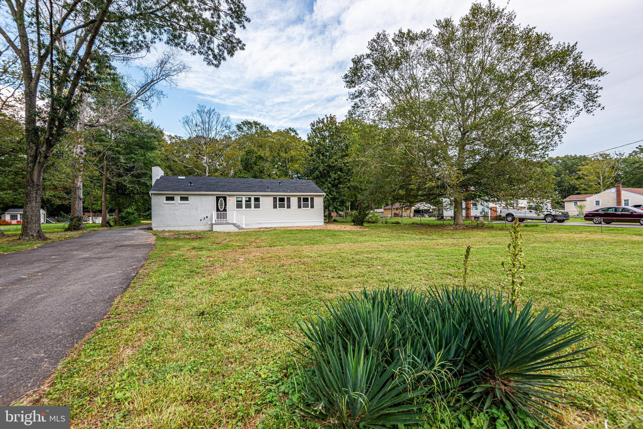 14304 Duckett Road Brandywine, MD 20613 - Photo 2 of 35 Exterior Front and Yard