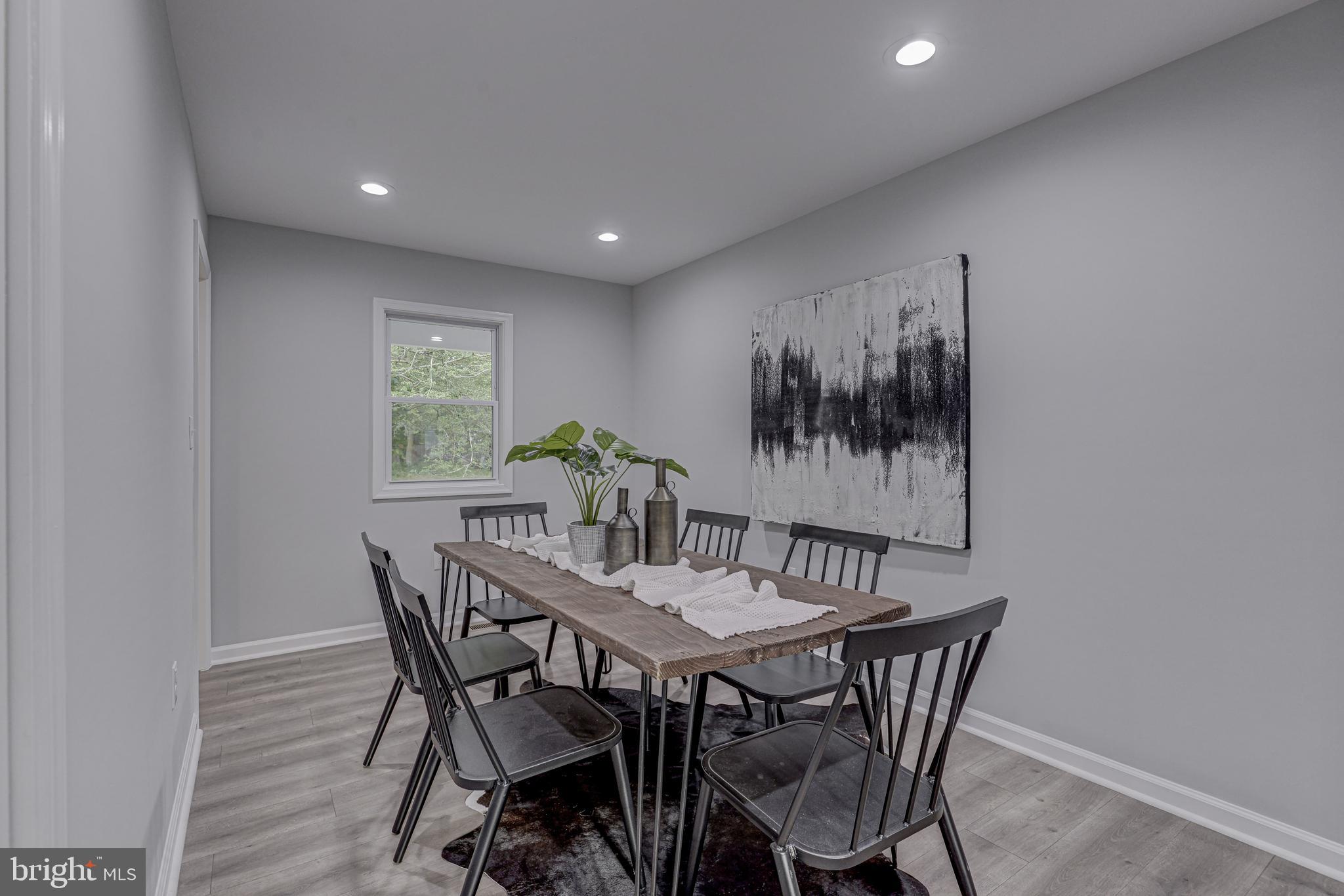 14304 Duckett Road Brandywine, MD 20613 - Photo 8 of 35 Dining Room