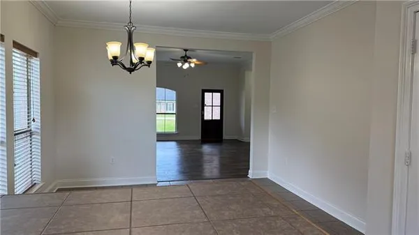 $300,000 | 13134 Montrose N Drive, Denham Springs, LA 70726