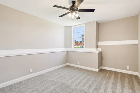 $447,400 | 352 Cardinal Creek Drive, Clarksville, TN 37040