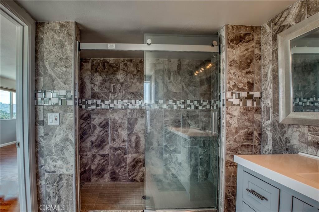 45050 Camaron Road Temecula, CA 92590 - Photo 16 of 32 Bathroom 2 Upstairs