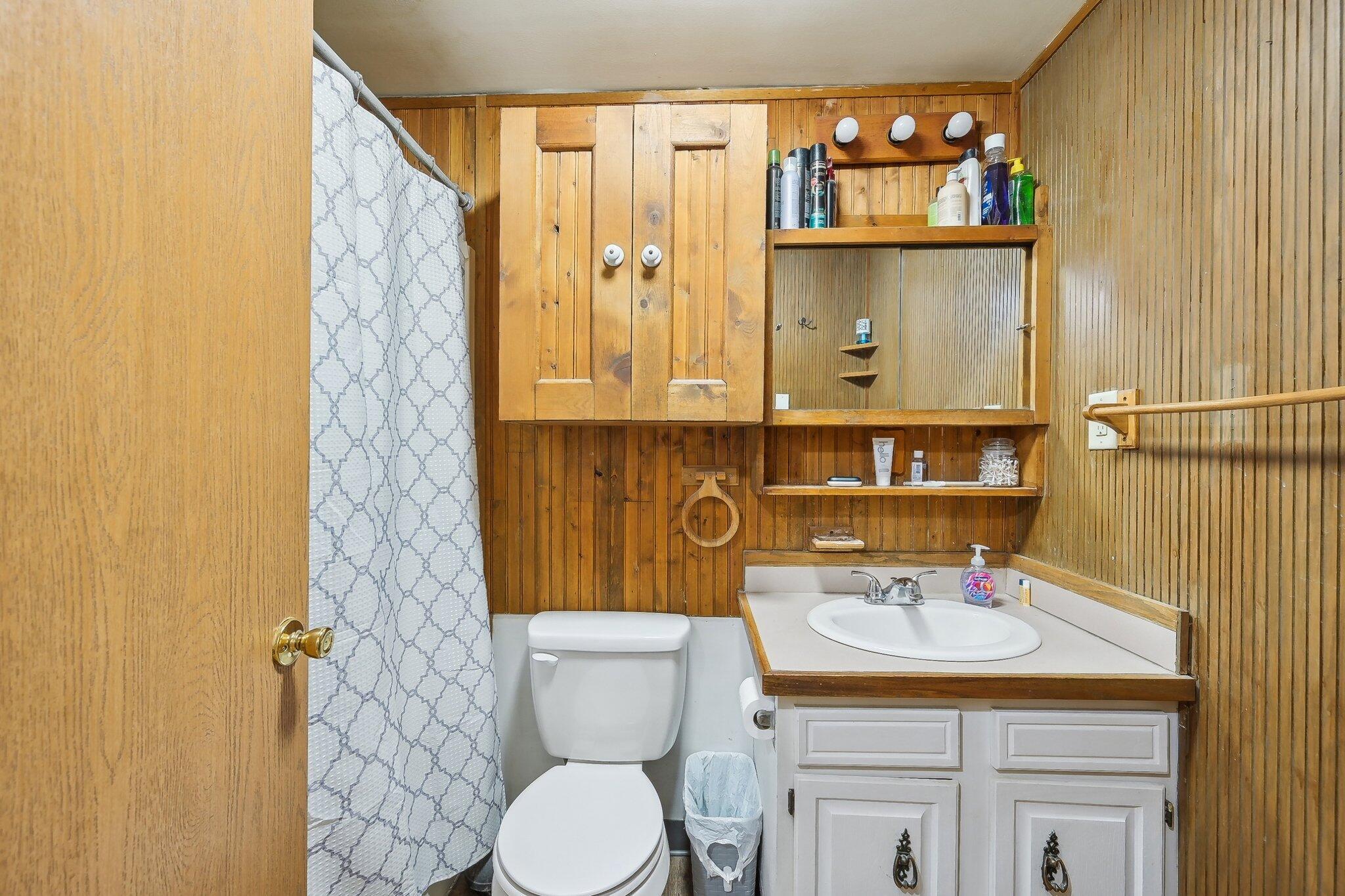 4281 Ethel Road Columbus, OH 43207 - Photo 23 of 39 28-web-or-mls-Ethel Rd-028