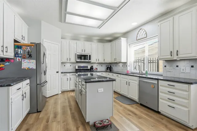 $410,000 | 1606 Cherokee Street, Deer Park, TX 77536