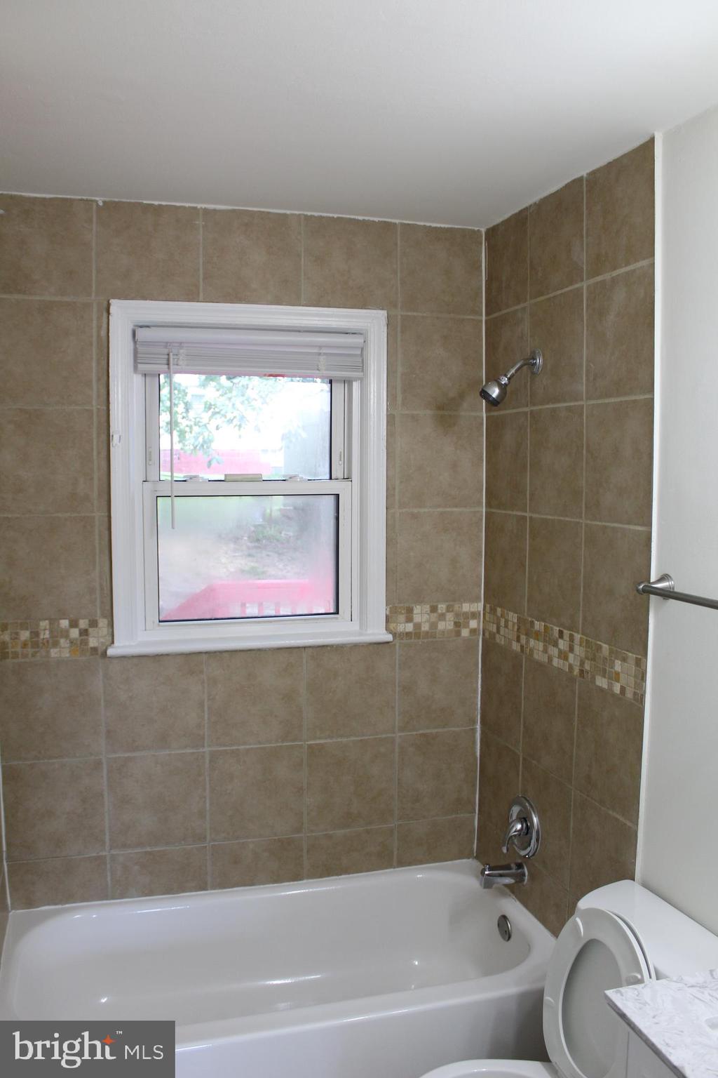 7008 Barton Road Hyattsville, MD 20784 - Photo 12 of 26 Gallery Image 12