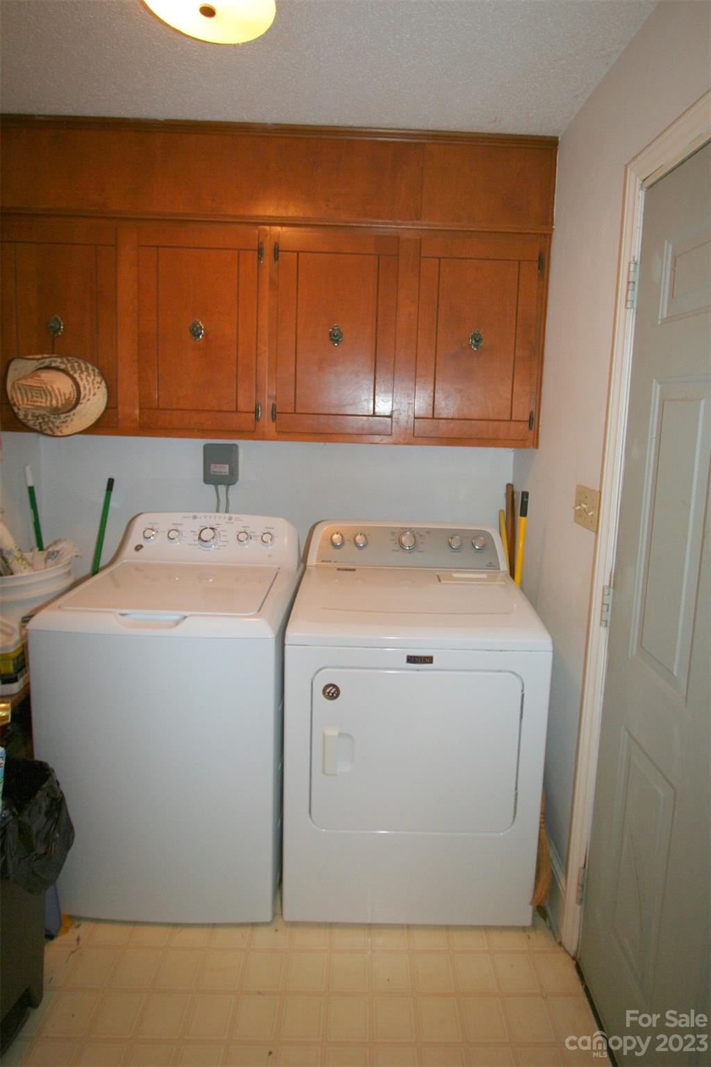 2813 Castlebrook Drive Monroe, NC 28112 - Photo 16 of 37 a utility room with dryer and washer