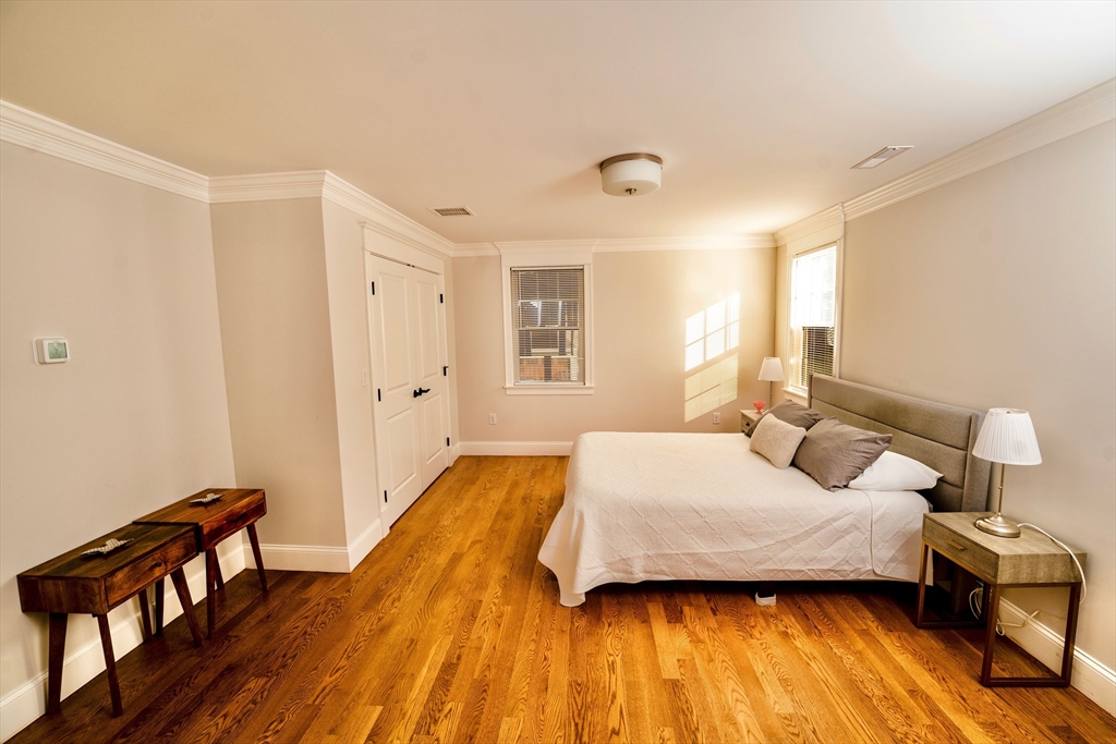 186 Ridge Street Winchester, MA 01890 - Photo 13 of 24
