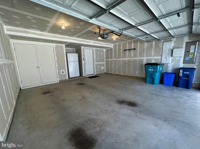 $3,500 | 161 Green Poplar Lane, Clarksburg, MD 20871