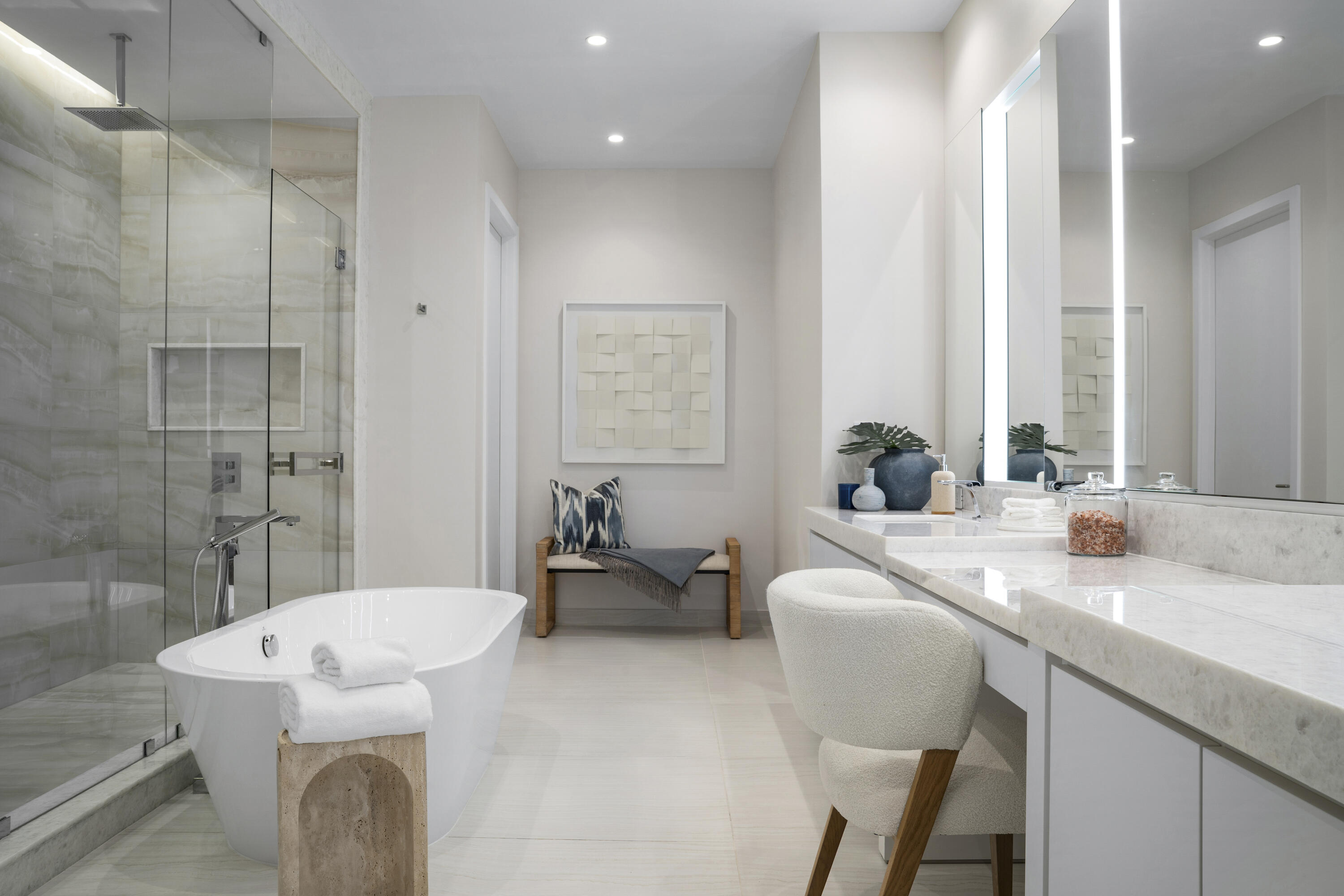 220 Southeast Mizner Boulevard, Unit PH10 Boca Raton, FL 33432 - Photo 11 of 24 DSC08118