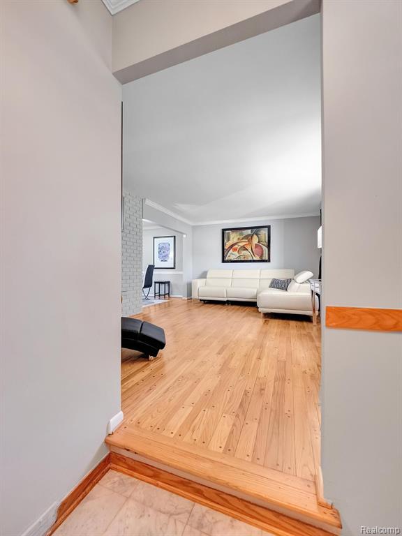 4753 Quarton Road Bloomfield Hills, MI 48301 - Photo 8 of 65
