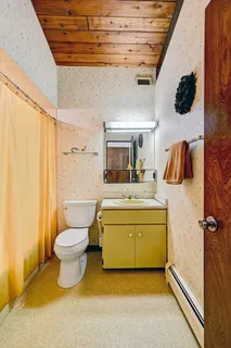 $1,347,000 | 16W340 97th Street, Burr Ridge, IL 60527