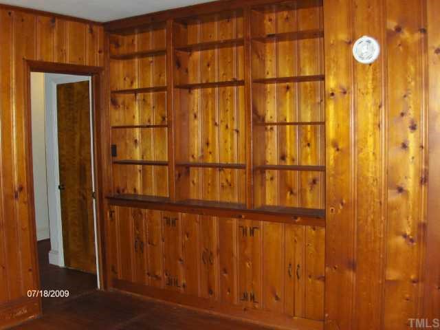 2700 Clark Avenue Raleigh, NC 27607 - Photo 6 of 9