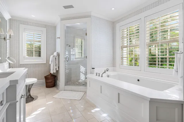 $17,750,000 | 242 Tangier Avenue, Palm Beach, FL 33480