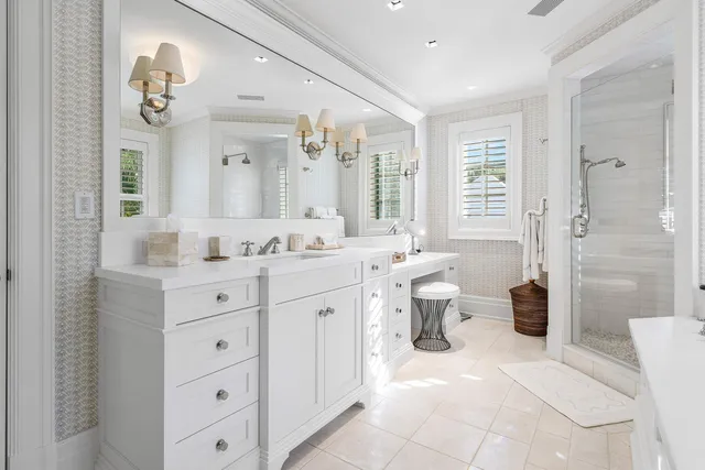 $17,750,000 | 242 Tangier Avenue, Palm Beach, FL 33480