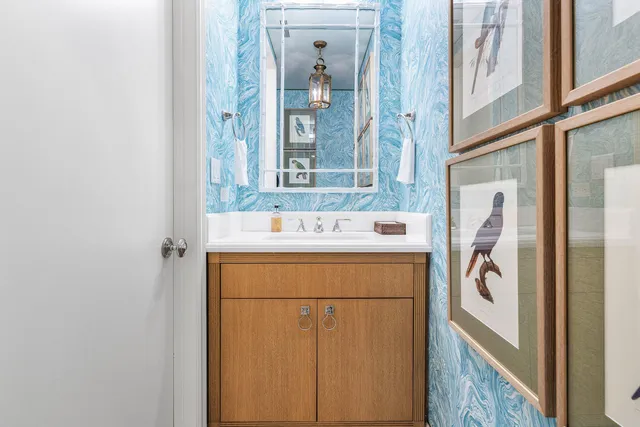 $17,750,000 | 242 Tangier Avenue, Palm Beach, FL 33480