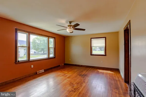 $133,101 | 504 East Walton Avenue, Altoona, PA 16602
