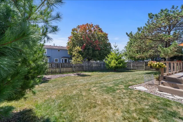 $359,900 | 404 Lake Shore Circle, Bloomington, IL 61704