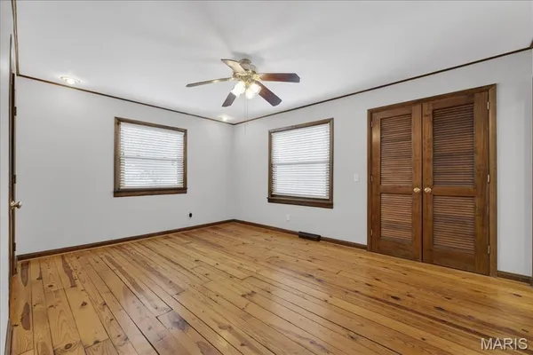 $349,900 | 6 Castle Drive, Florissant, MO 63034