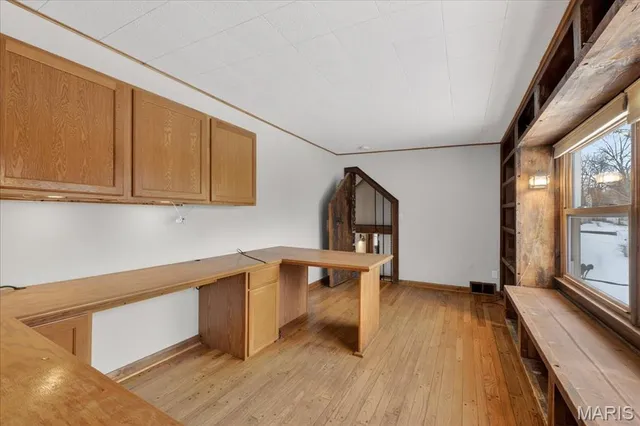 $349,900 | 6 Castle Drive, Florissant, MO 63034