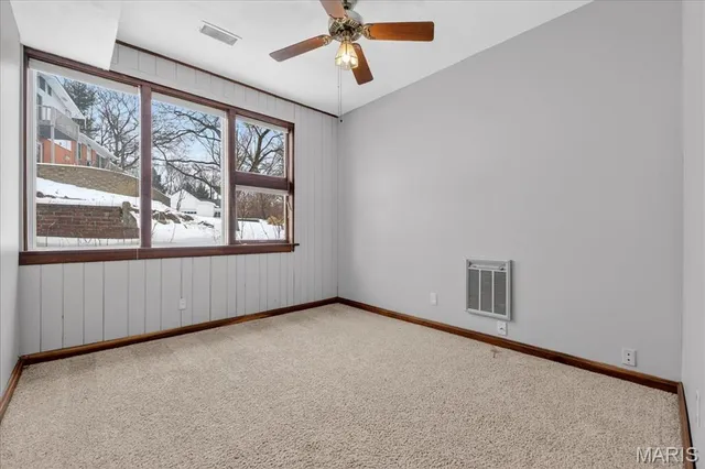 $349,900 | 6 Castle Drive, Florissant, MO 63034