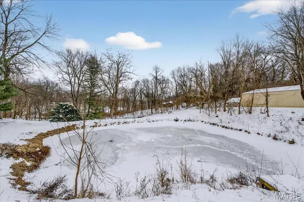 $349,900 | 6 Castle Drive, Florissant, MO 63034