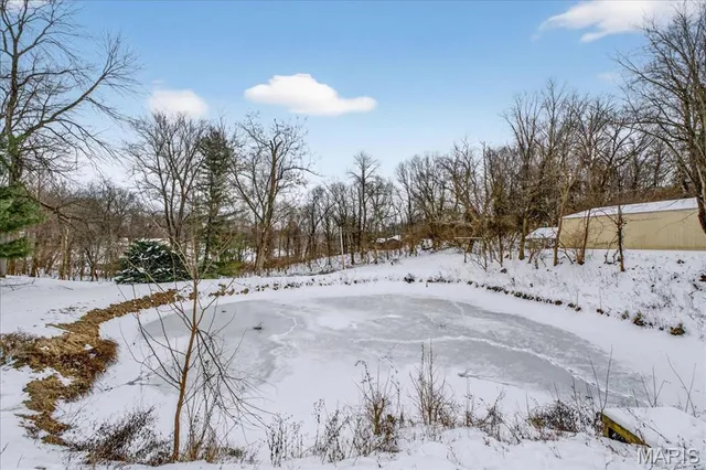 $349,900 | 6 Castle Drive, Florissant, MO 63034